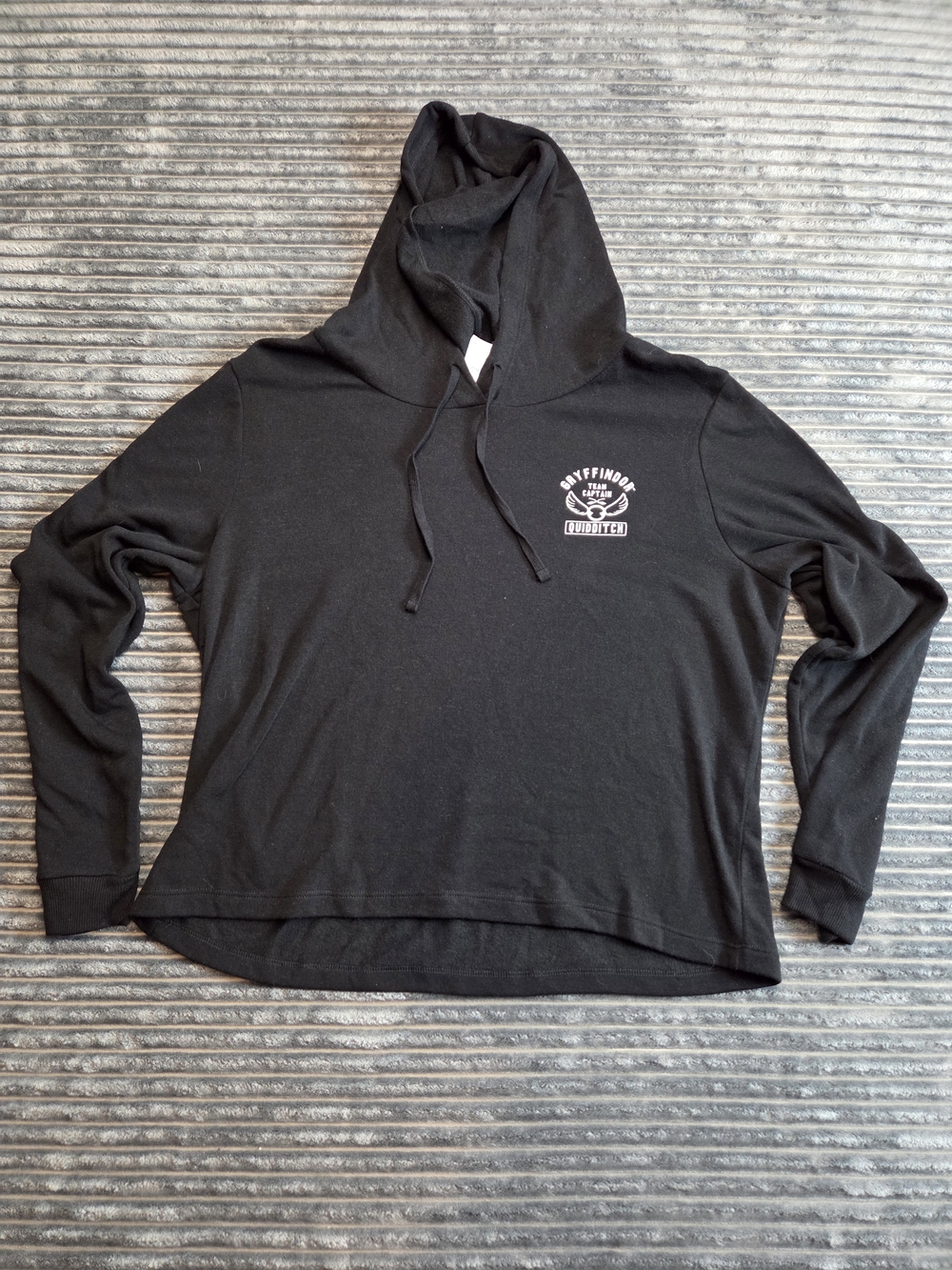 Black Women's Hooded Pullover Sweatshirt with Small Crest